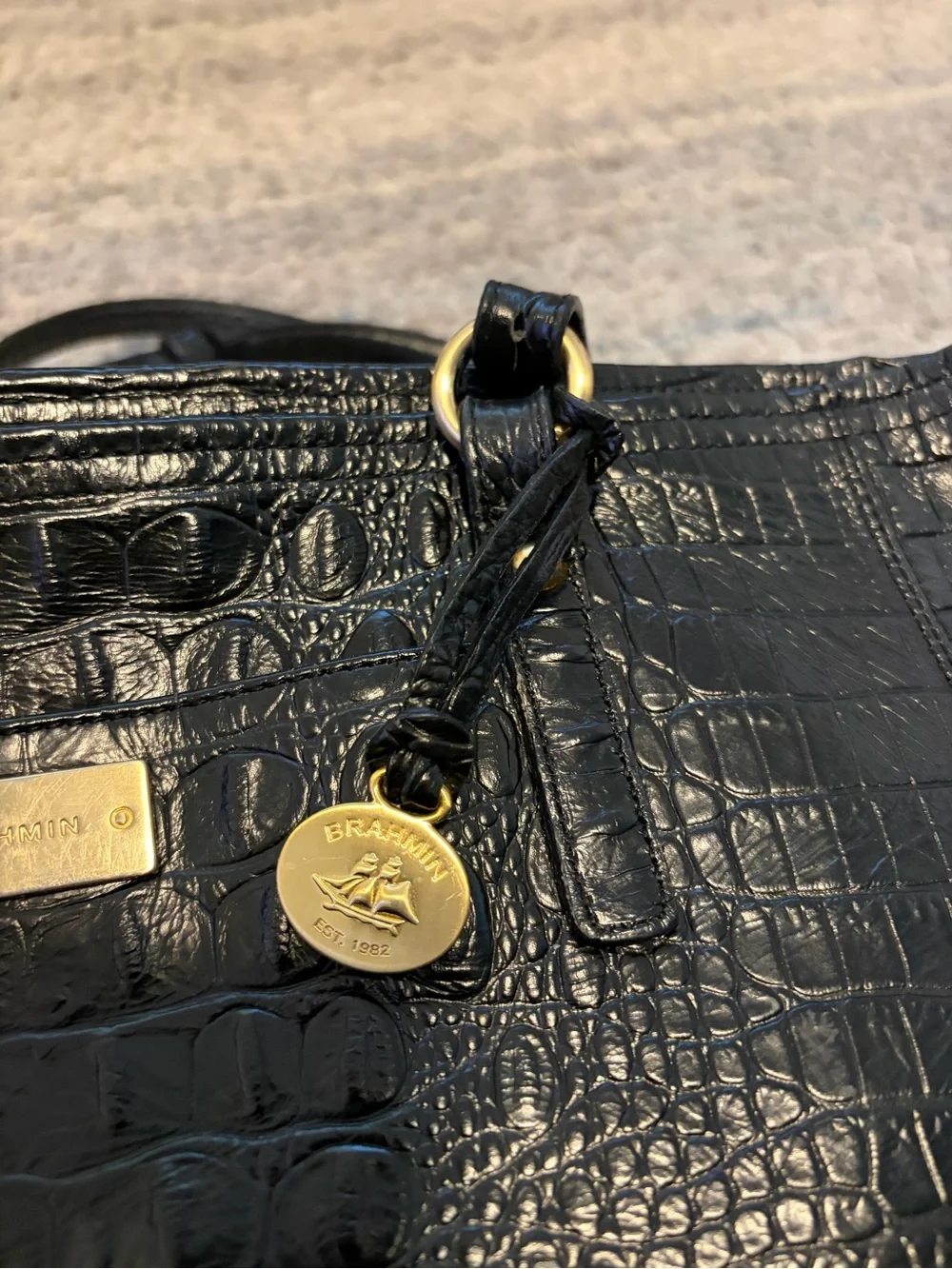 Brahmin Black Croc Embossed Leather Tote Bag Shoulder Purse Gold Hardware Large - Picture 10 of 15